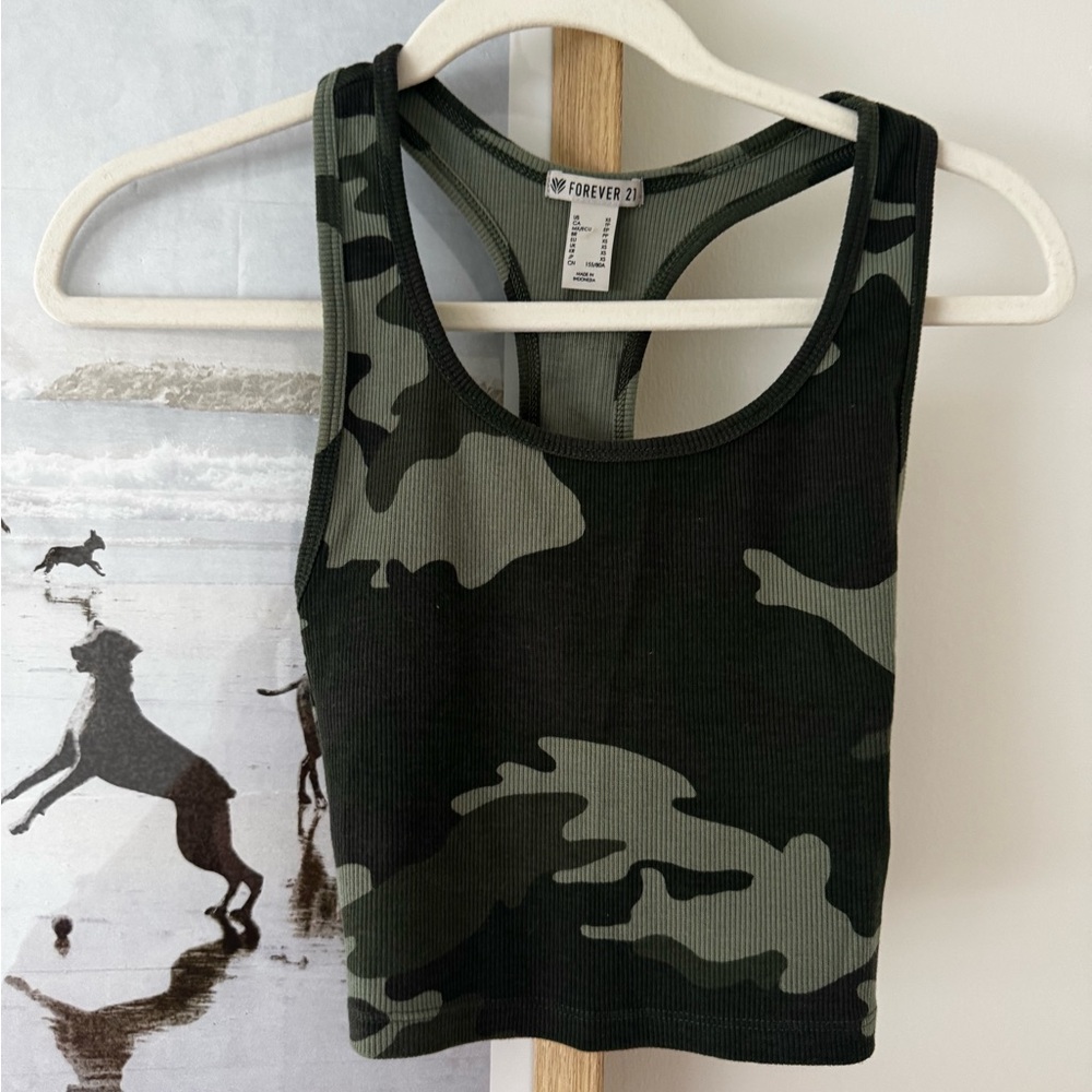 Forever 21 Green Camo Racerback Crop Tank